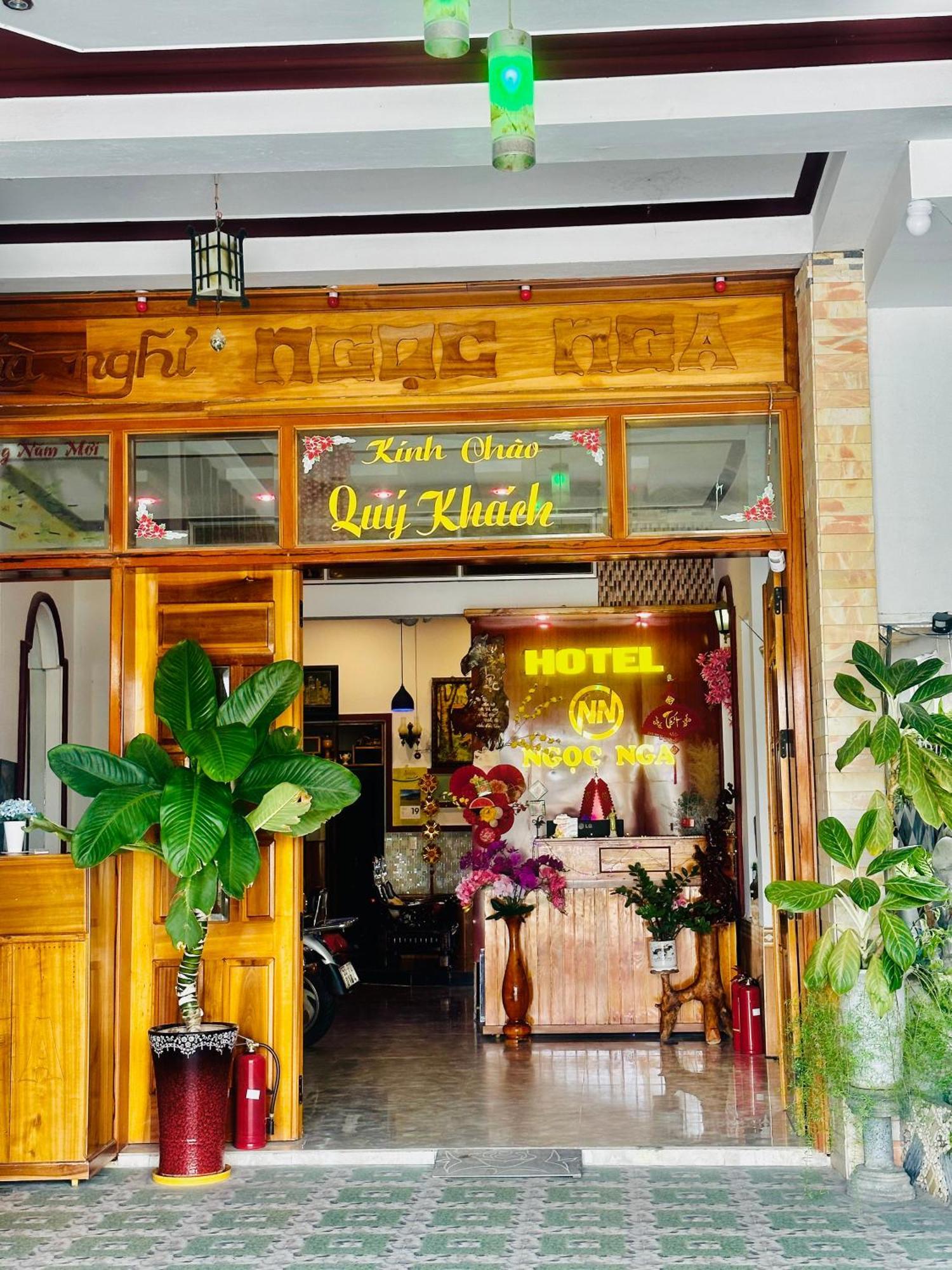 Ngoc Nga Hotel Phan Rang Exterior photo